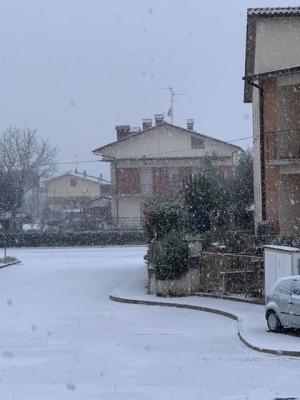 3d77479f_5e1b_43d7_8187_02b7aeb6489a