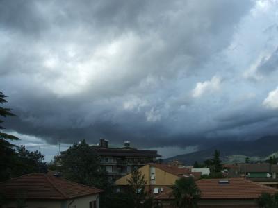 dscf0001_1286289304_146323