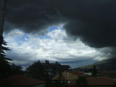 dscf0005_1286289343_895081