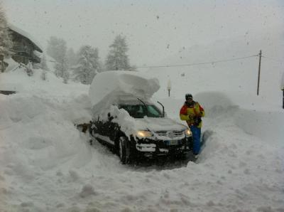 387743_2285141974936_1440489488_31702906_613198833_n