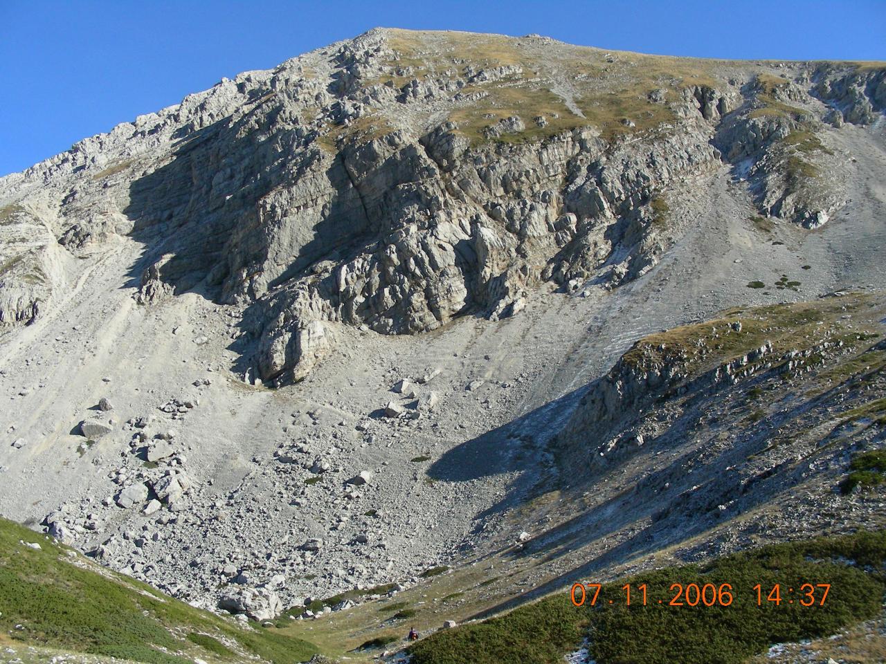 Piani Di Pezza Rif Sebastiani Cima Trento E Trieste 2260 M. 023