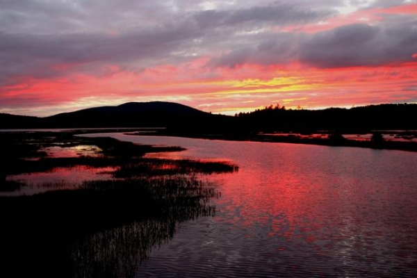 Tramonto al Lago ( Norvegia)